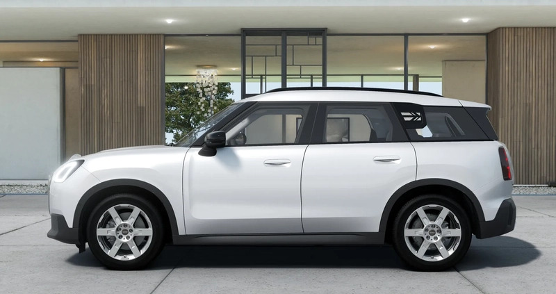 MINI Countryman cena 176000 przebieg: 5, rok produkcji 2024 z Bisztynek małe 79